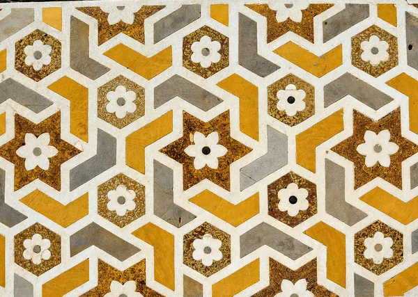 The Best AI Design Agent For Novices (Powered by Lovart)