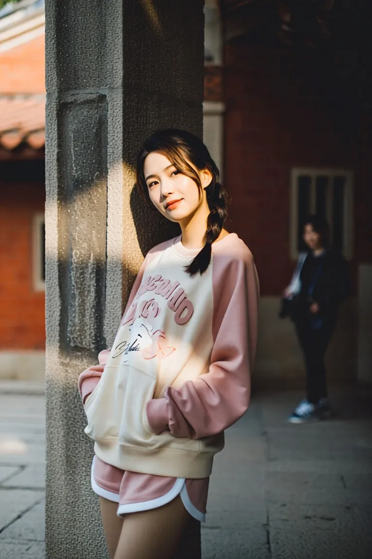 Portrait Photography,Style Boost,LoRA,