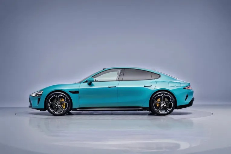 Realistic,Product Poster,Object Enhance,LoRA,SD 1.5