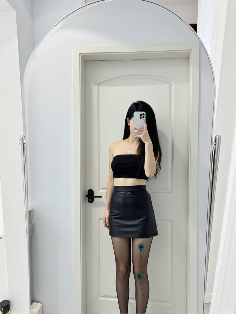 Portrait Photography,Girl,Object Enhance,LoRA,FLUX.1