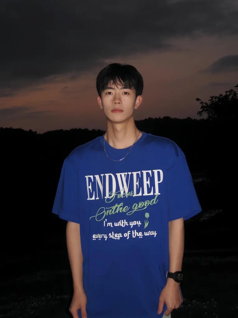 Portrait Photography,Boy,LoRA,FLUX.1