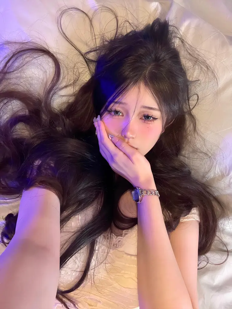 Portrait Photography,Girl,Style Boost,LoRA,FLUX.1