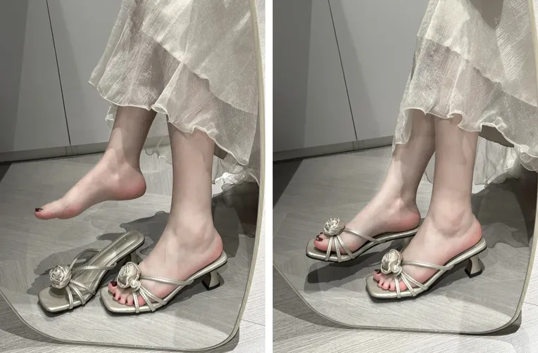 Product Poster,Product,LoRA,FLUX.1