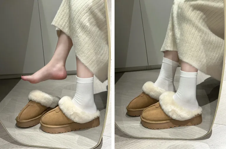 Product Poster,Product,LoRA,FLUX.1