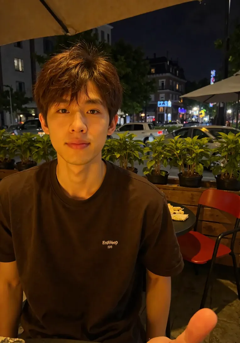 Portrait Photography,Boy,Physical/Facial feature,LoRA,FLUX.1