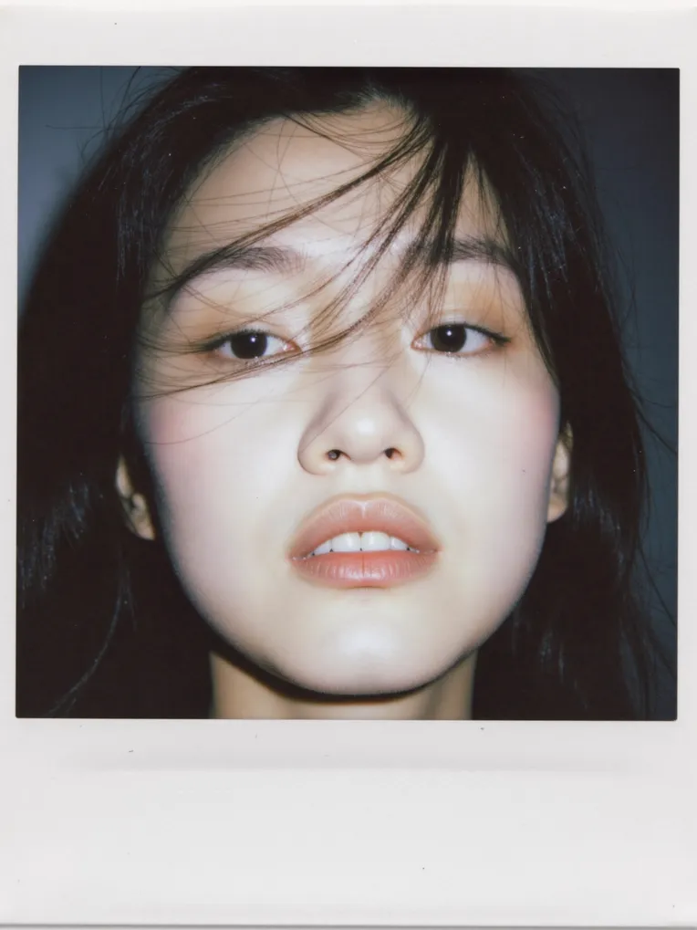Portrait Photography,Girl,Style Boost,LoRA,FLUX.1