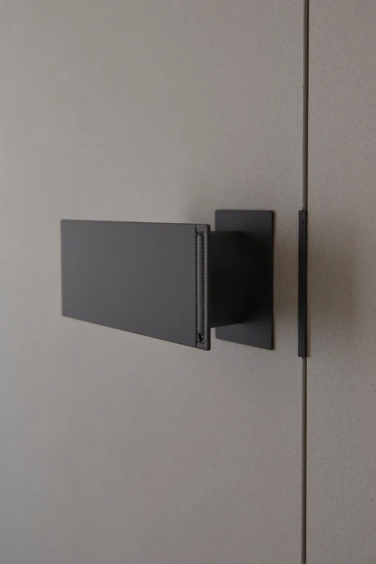 Product Poster,Object Enhance,Product,LoRA,FLUX.1