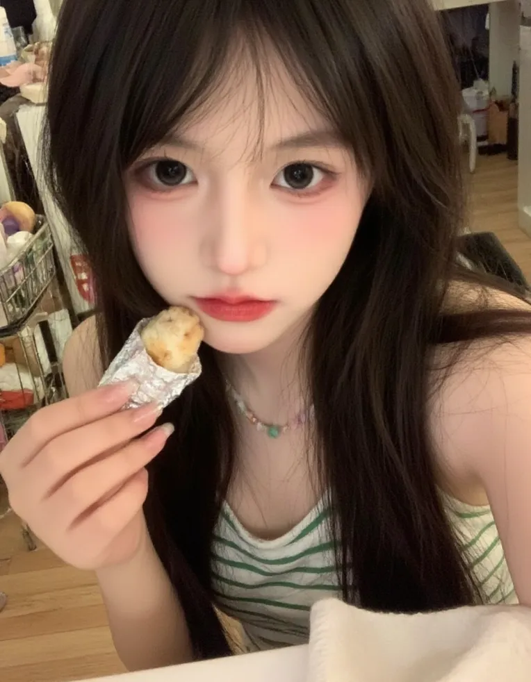 Realistic,Portrait Photography,Girl,Checkpoint,FLUX.1