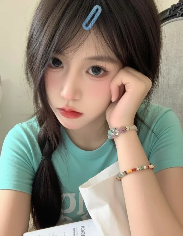 Realistic,Portrait Photography,Girl,Checkpoint,FLUX.1