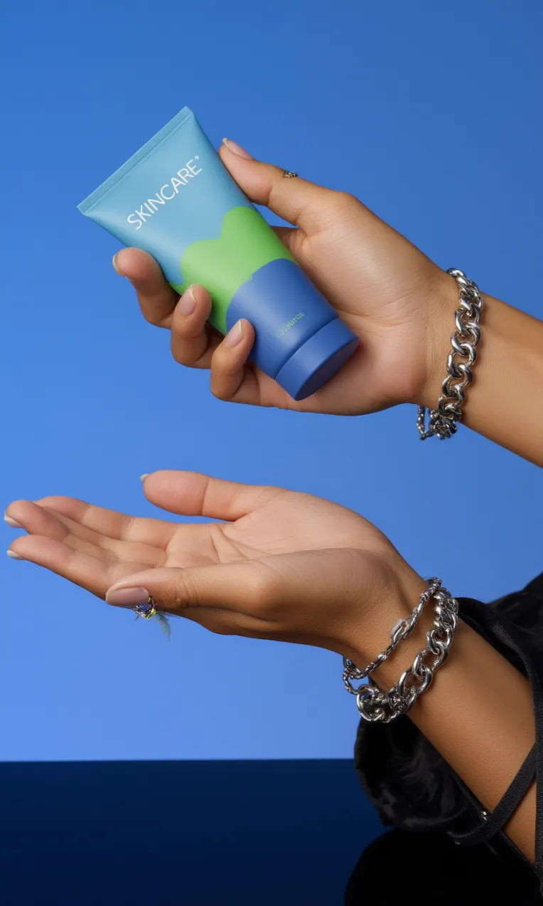 Product Poster,Object Enhance,Product,LoRA,FLUX.1