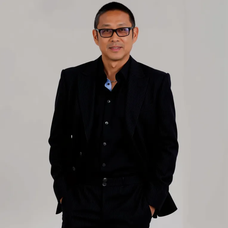 Portrait Photography,Boy,Character,LoRA,FLUX.1